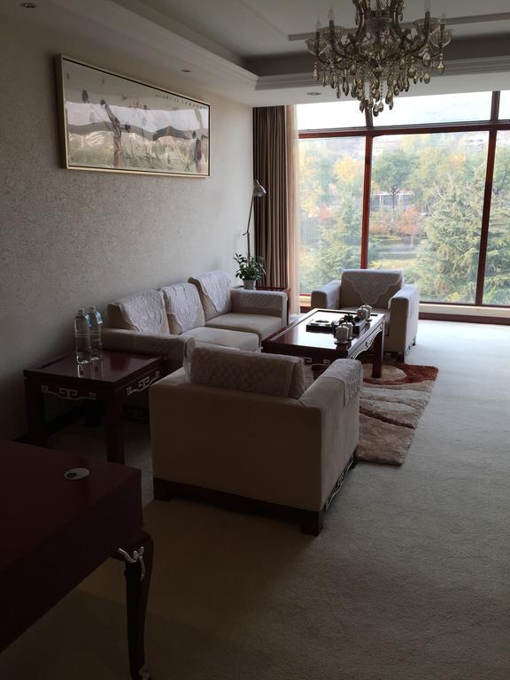 Tai'An Dong Yue Resort ภายนอก รูปภาพ