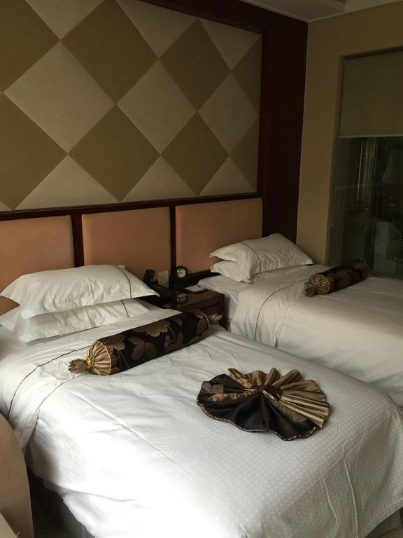 Tai'An Dong Yue Resort ภายนอก รูปภาพ